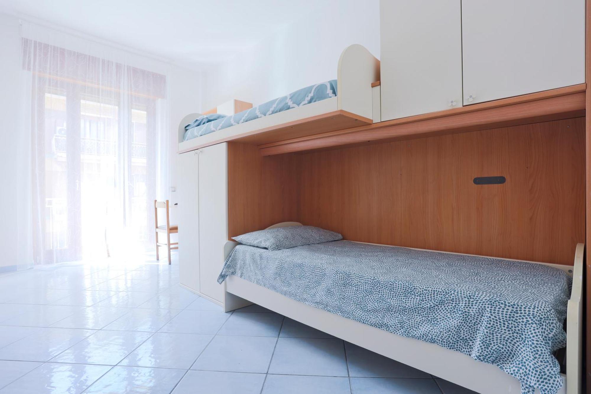 Airy Near The Sea! Appartamento